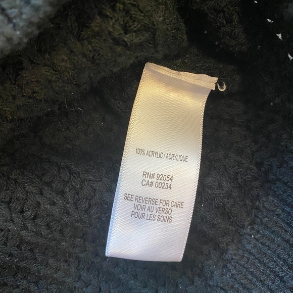 Material Girl Cropped Sweater - Picture 9 of 9